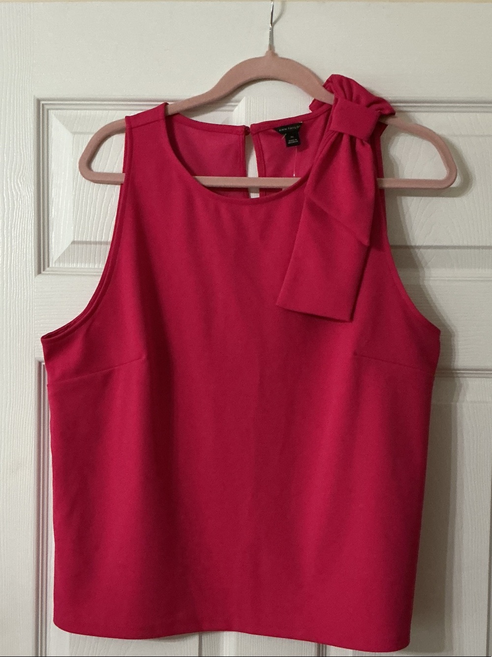 Ann Taylor Hot Pink Side Bow Shell